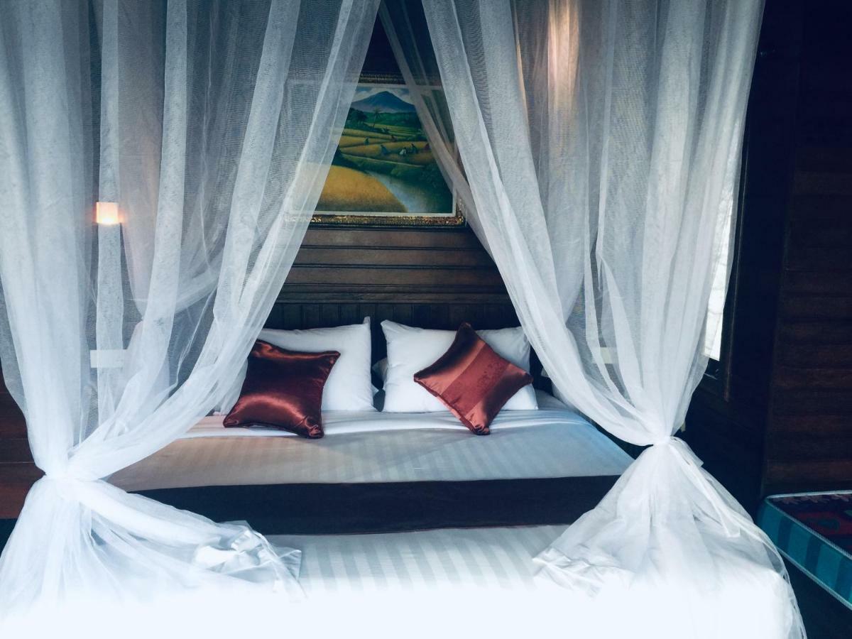 Sunday Huts Lembongan Hotel Buitenkant foto