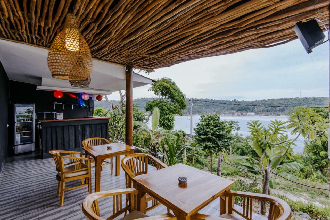 Sunday Huts Lembongan Hotel Buitenkant foto