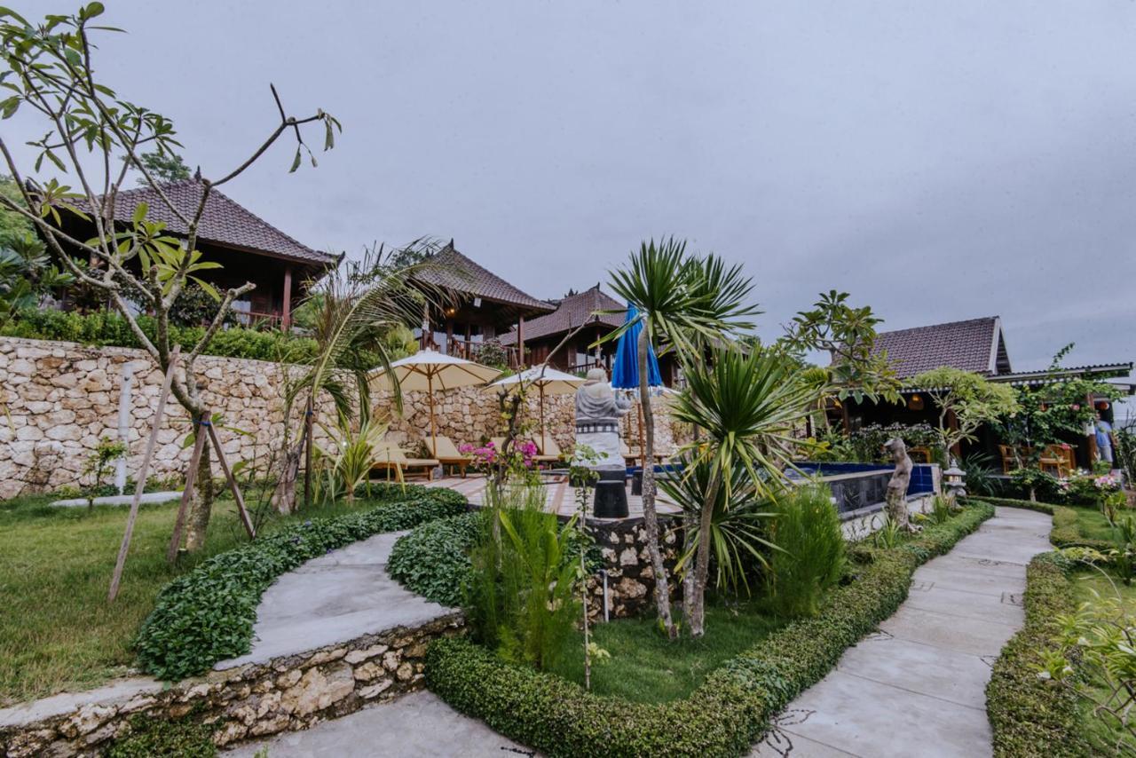 Sunday Huts Lembongan Hotel Buitenkant foto