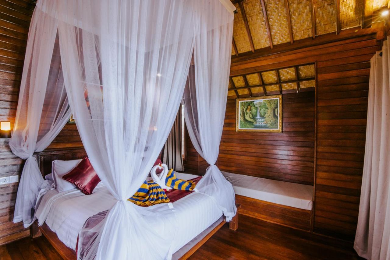 Sunday Huts Lembongan Hotel Buitenkant foto