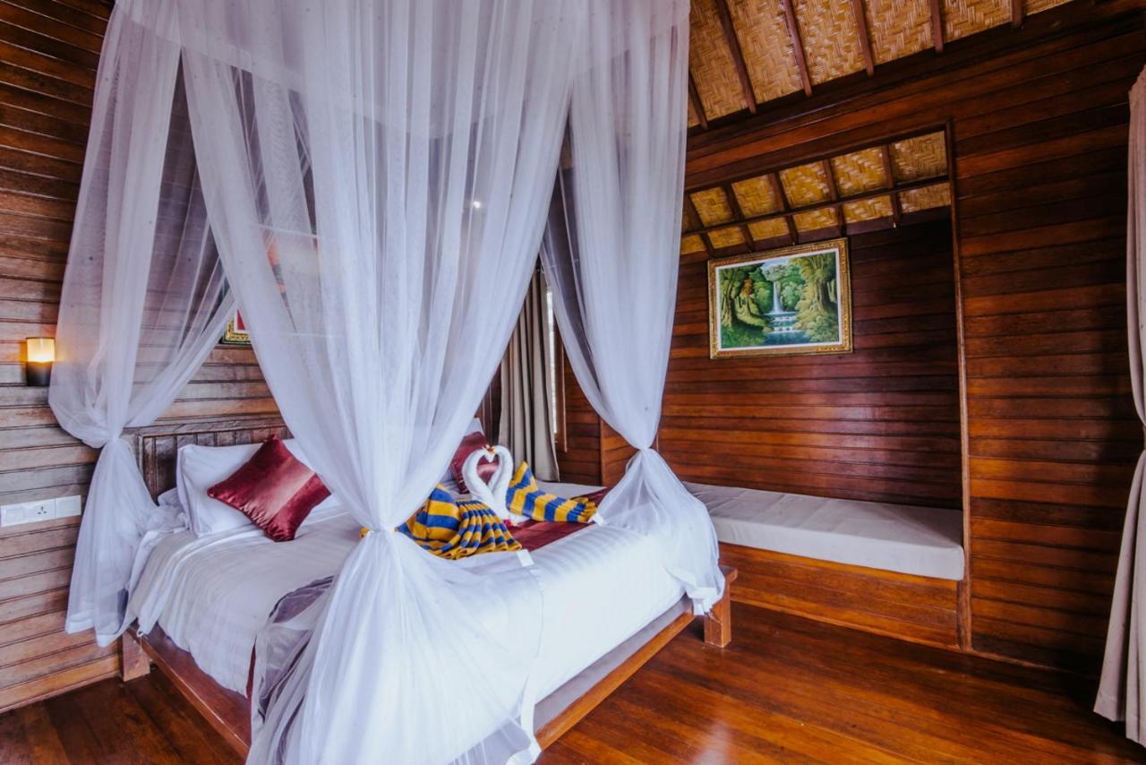 Sunday Huts Lembongan Hotel Buitenkant foto