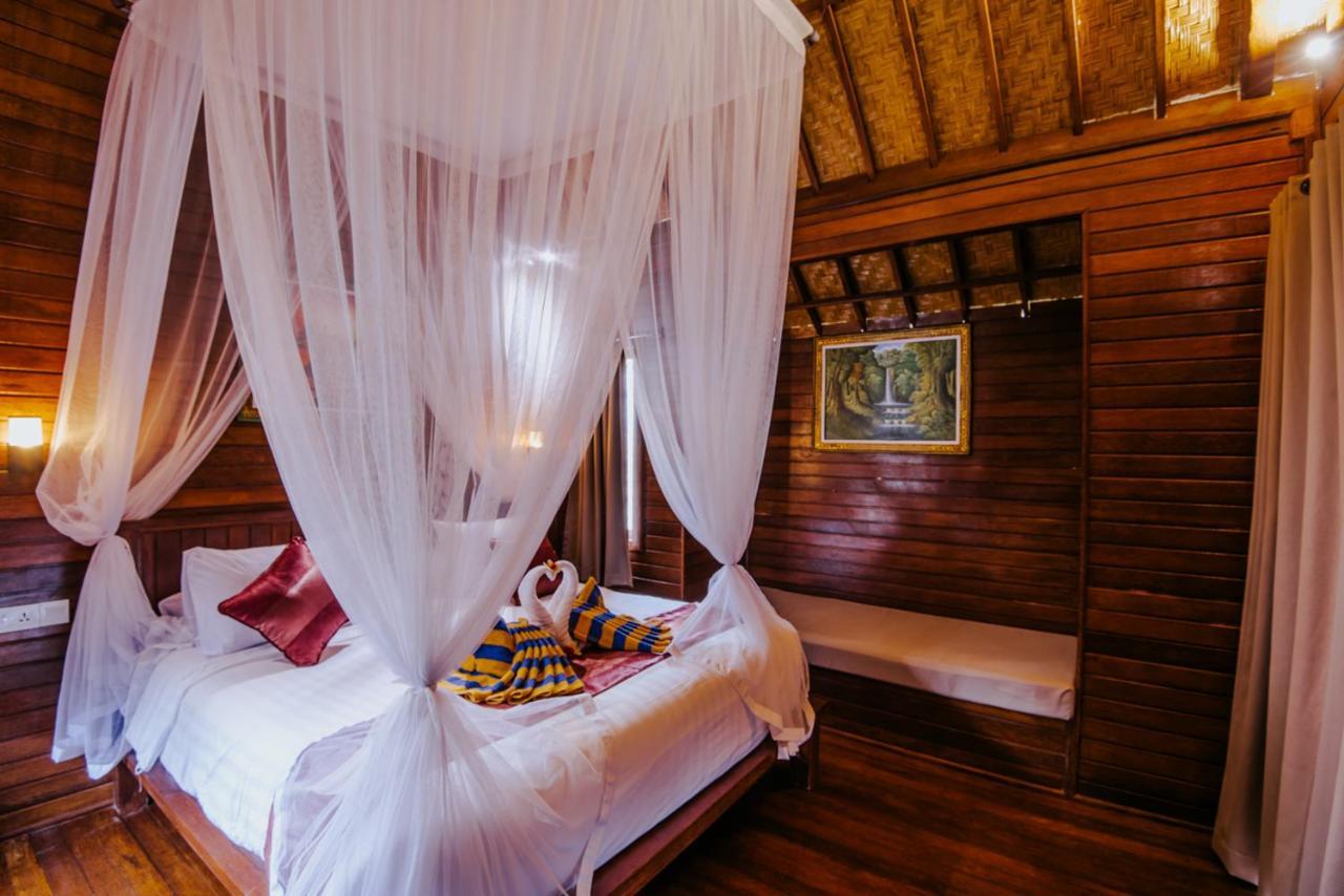 Sunday Huts Lembongan Hotel Buitenkant foto